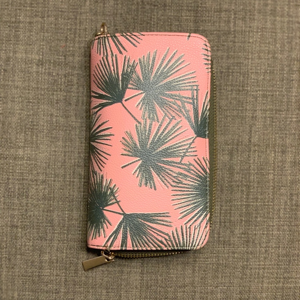 Target palm leaf wallet
